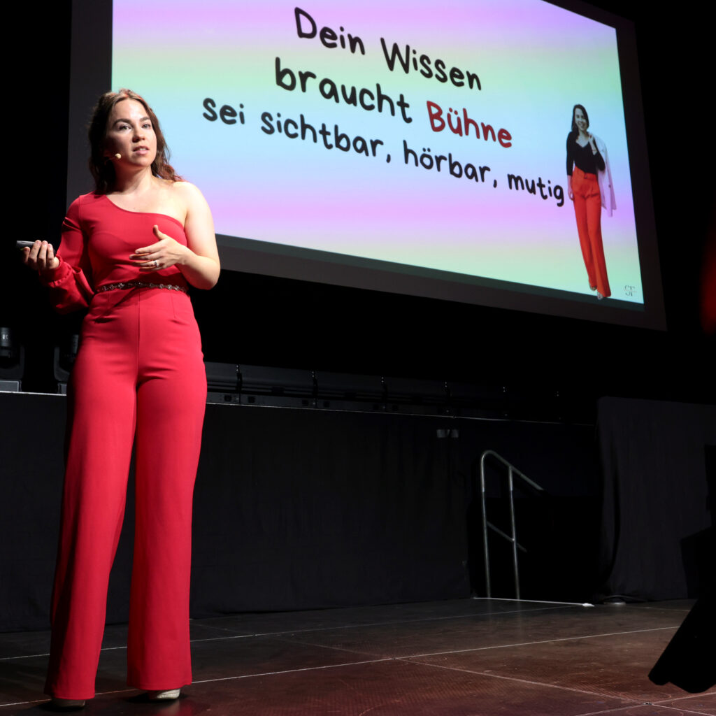 Speakerin beim EXIST-Women Gründerinnenforum 2026 in Berlin